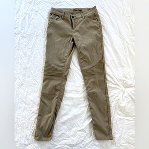 Prana Brenna Pant